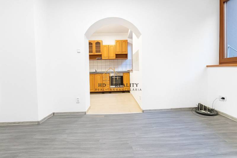 pohlad do kuchyne-štef.jpg