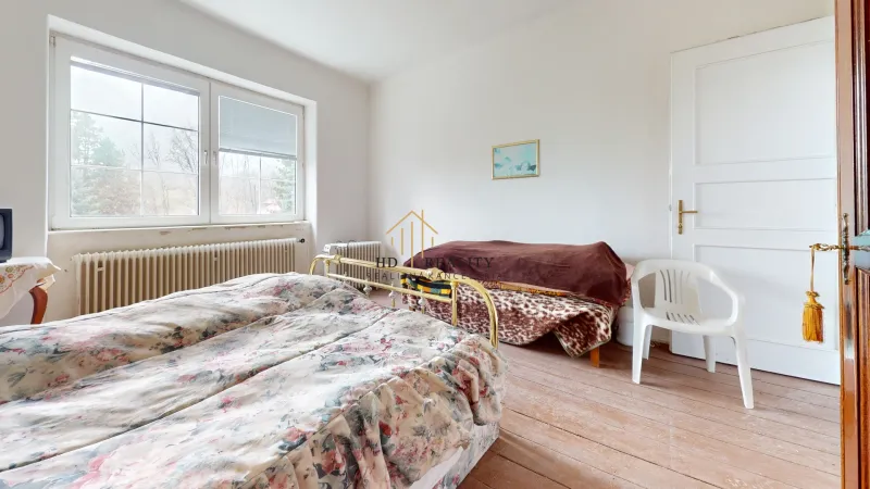 spálňa 1 bs hore.webp