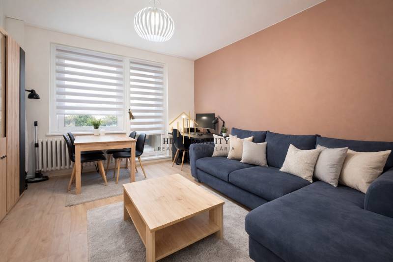 1770376184-b31b58f4-5268-4b51-af3f-266d094fee66 (2).jpg