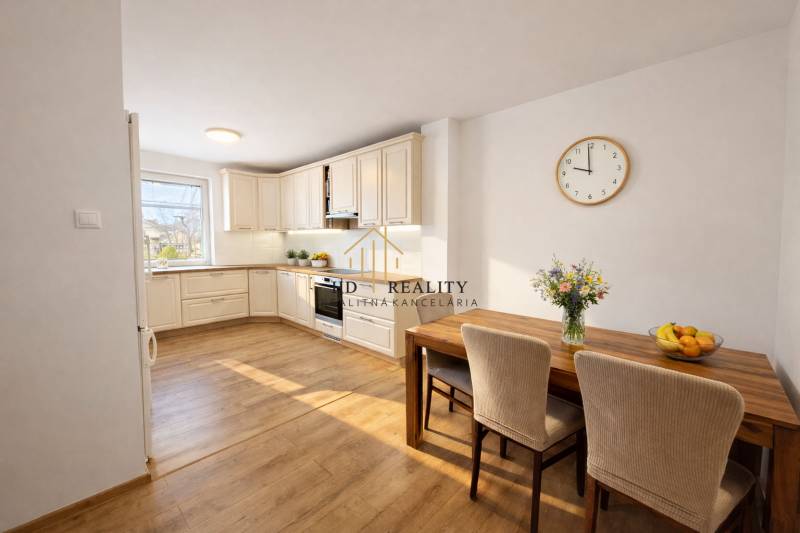 1770745338-aa11009d-4aa7-4b92-bb7c-072971e2302e (1).png