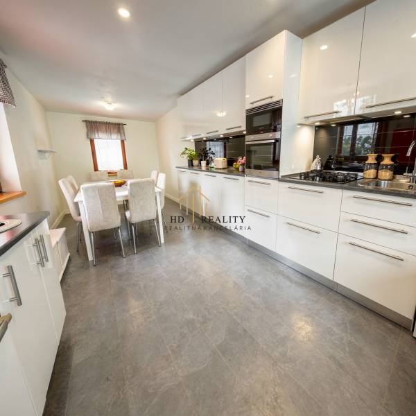 vizualizacia upravena.jpg