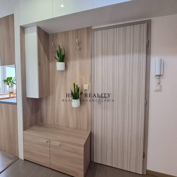 Obrázok WhatsApp 2025-12-03 o 10.57.12_cfdcdc6d.jpg