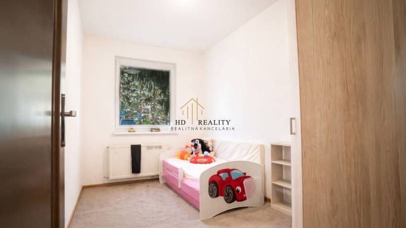 WhatsApp Image 2026-04-19 at 19.36.48.jpg