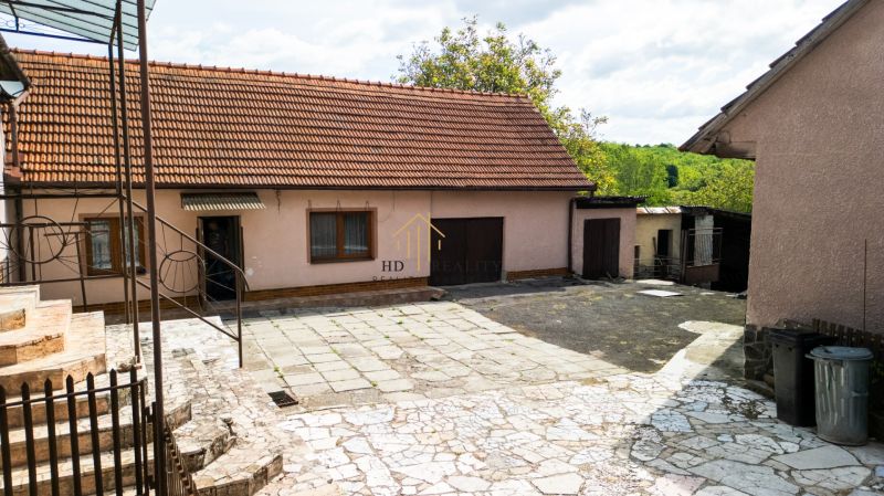 HD REALITY, Predaj, rodinný dom s veľkým pozemkom v obci Brhlovce