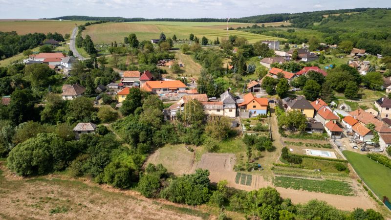 HD REALITY, Predaj, rodinný dom s veľkým pozemkom v obci Brhlovce