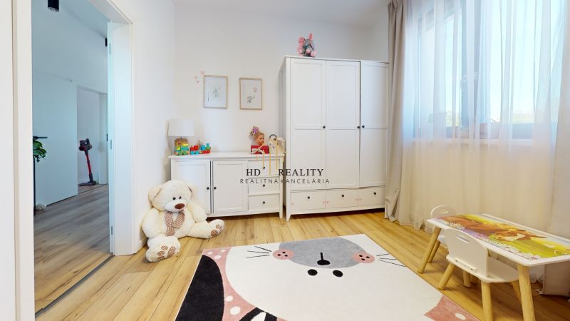 Bedroom1.jpg