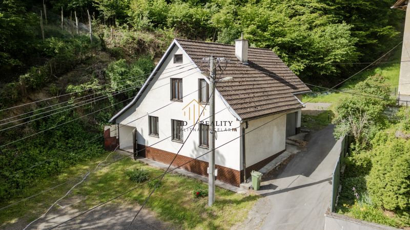 HD REALITY - Exkluzívne na predaj rodinný dom v obci Sklené Teplice
