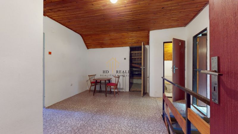 HD REALITY - Exkluzívne na predaj rodinný dom v obci Sklené Teplice