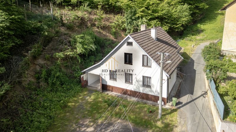 HD REALITY - Exkluzívne na predaj rodinný dom v obci Sklené Teplice