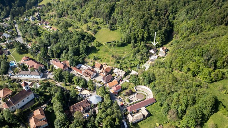 HD REALITY - Exkluzívne na predaj rodinný dom v obci Sklené Teplice