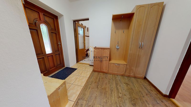 HD REALITY, na predaj rodinný dom  Belá-Dulice pri Martine