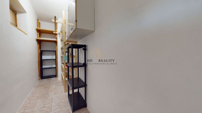 HD REALITY, na predaj rodinný dom  Belá-Dulice pri Martine