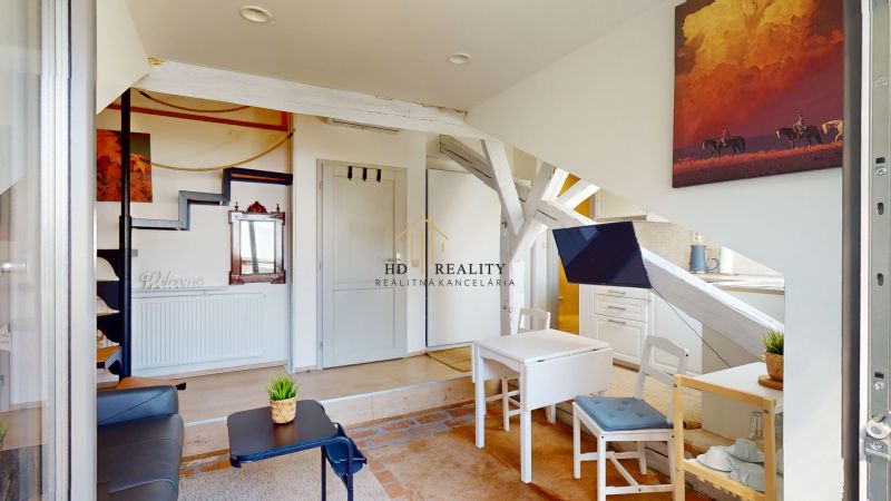 HD REALITY, prenájom,  jednoizbový apartmán v centre Banskej Štiavnice