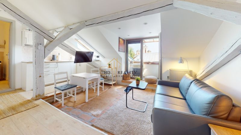 HD REALITY, prenájom,  jednoizbový apartmán v centre Banskej Štiavnice