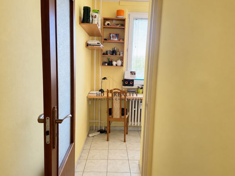 HD REALITY, prenájom , 1-izbový byt Dúbravka, Nejedlého 