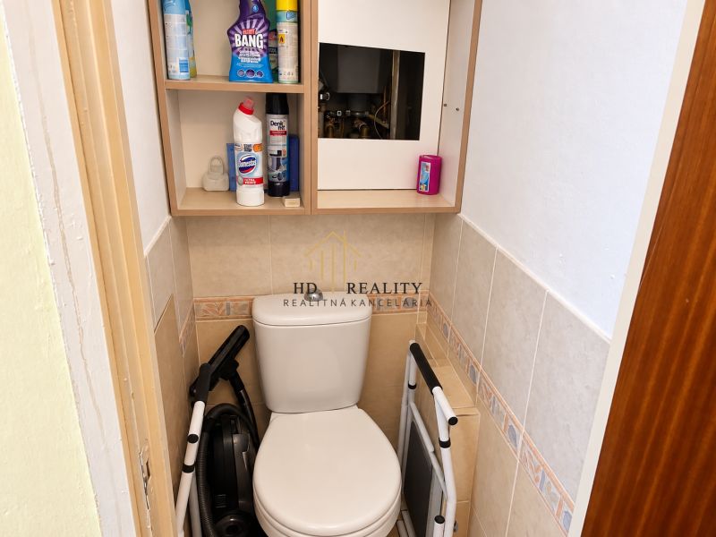 HD REALITY, prenájom , 1-izbový byt Dúbravka, Nejedlého 