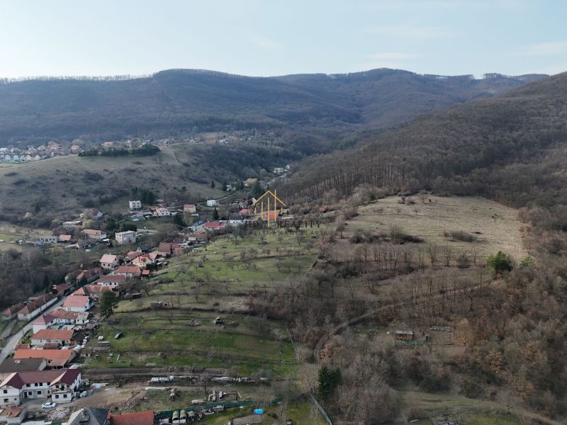 HD Reality, ponúka na predaj stavebný pozemok, okres Žarnovica