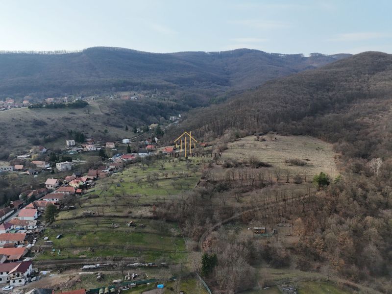 HD Reality, ponúka na predaj stavebný pozemok, okres Žarnovica