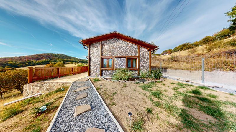HD REALITY, predaj rodinný dom s výhľadmi na okolitú prírodu | 95 m² |