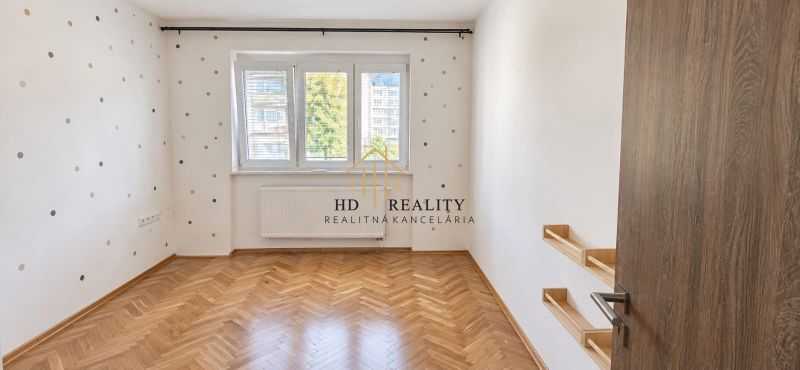 HD REALITY, Prenájom trojizbový byt v Banskej Belej